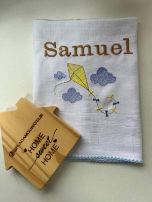Toalhinha de Boca Bordada Personalizada